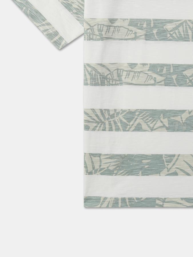 Boys Striped Relaxed Fit Crew-Neck T-Shirt image number 3
