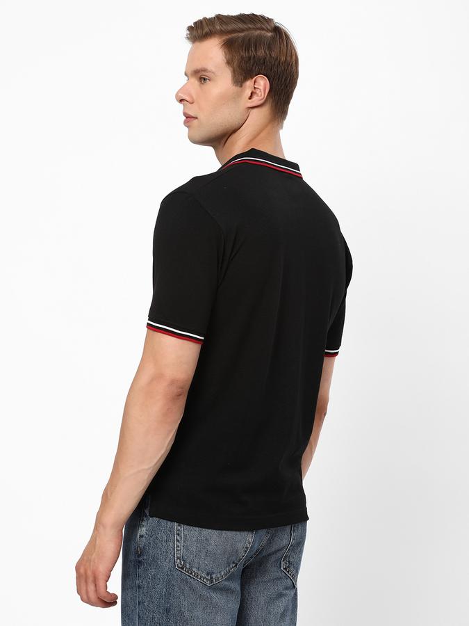 Men Polo T-Shirt image number 2