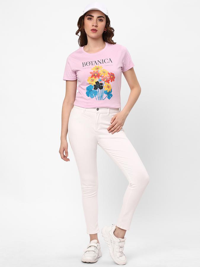 Women Regular Fit Typographic Print Crew-Neck T-Shirt image number 1