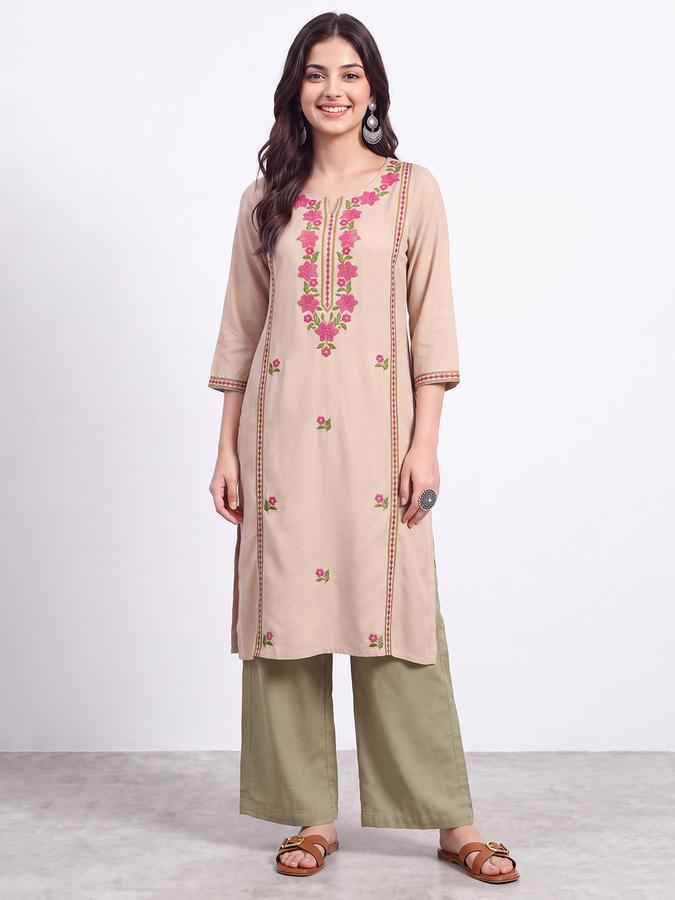 R&B Womens Cream Three-Quarter Sleeves Round Neck Floral Embroidery Straight Kurta