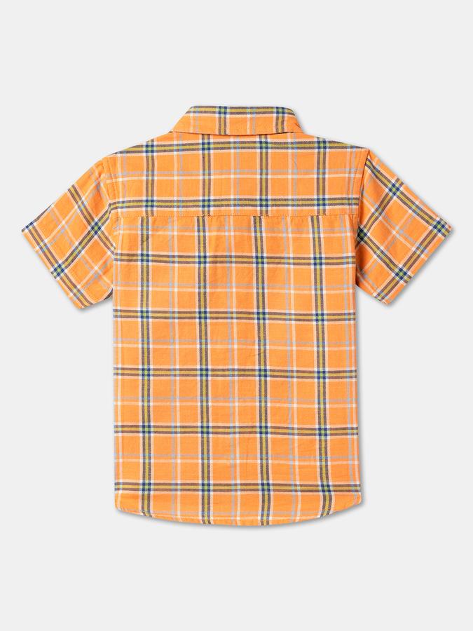 Boys Checked Regular Fit Shirt image number 1