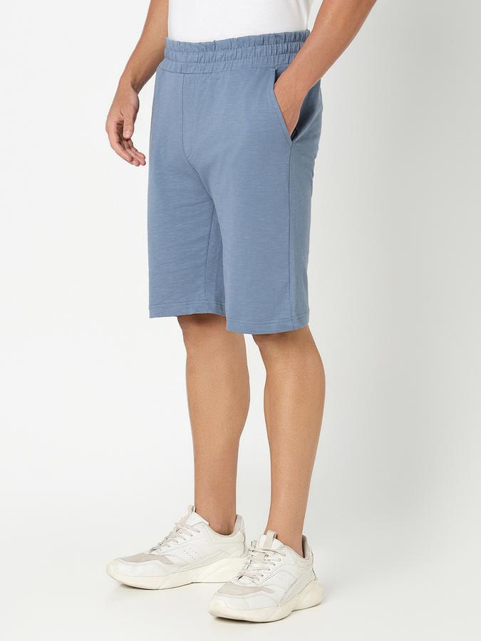 Men Solid Shorts image number 2