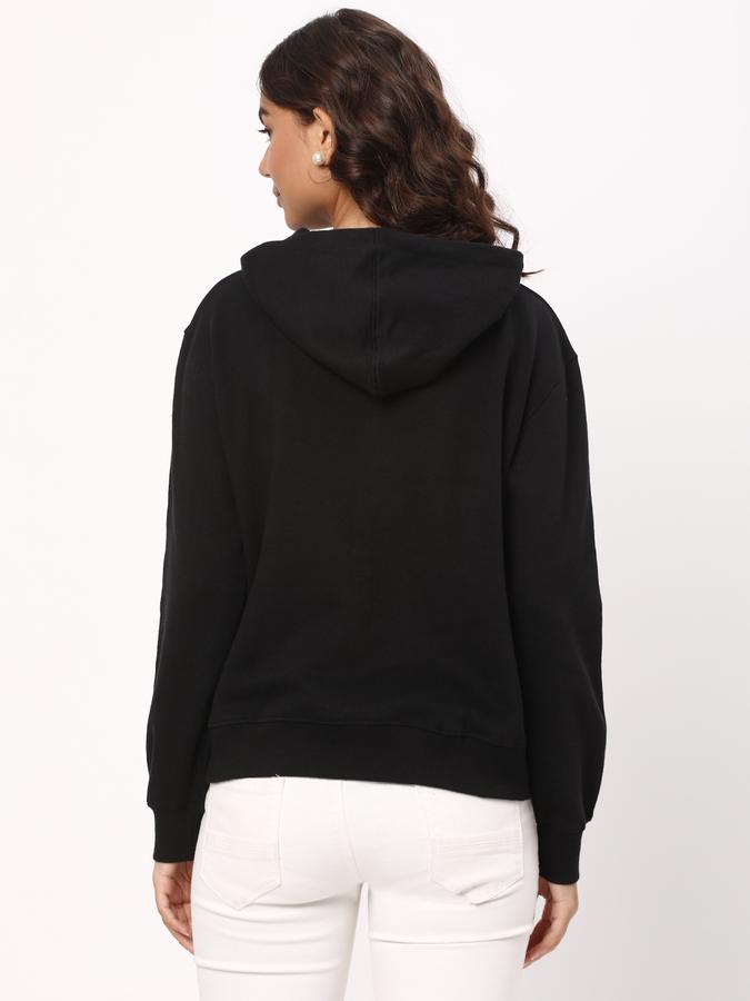 Women Typographic Print Hoodie image number 2