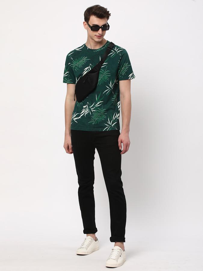 Men Printed Regular Fit Round-Neck T-Shirt image number 1