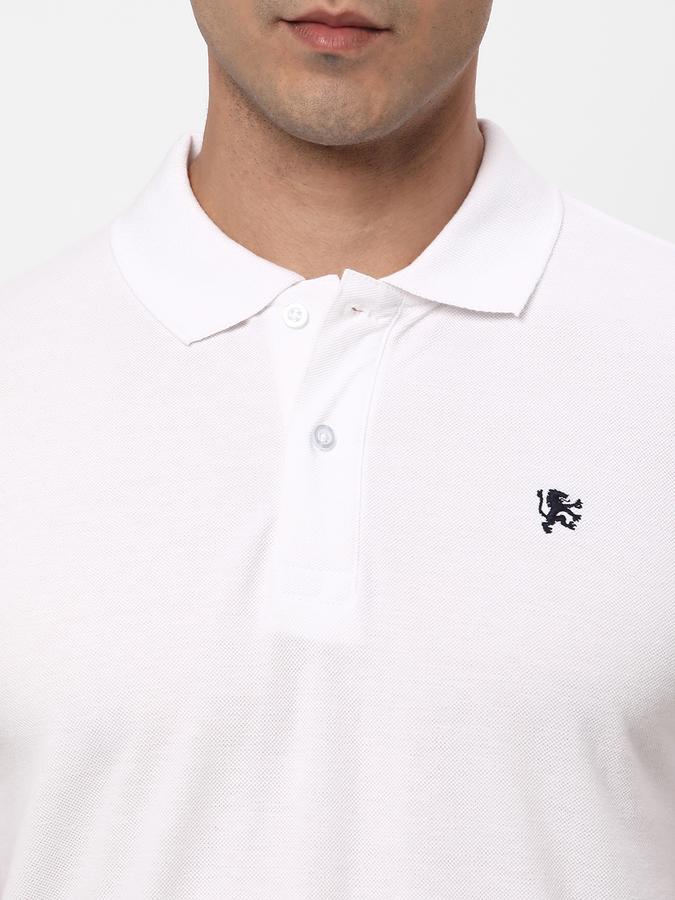 Men Logo Embroidered Regular Fit Polo T-Shirt image number 3