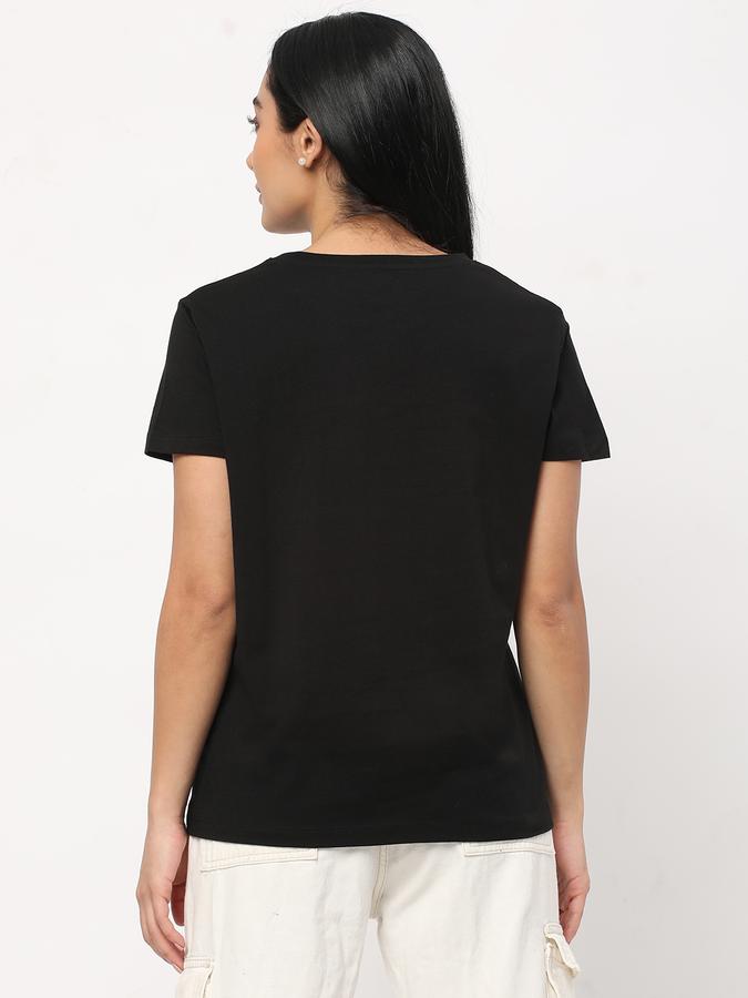 Women Embellished Relaxed Fit Top image number 2