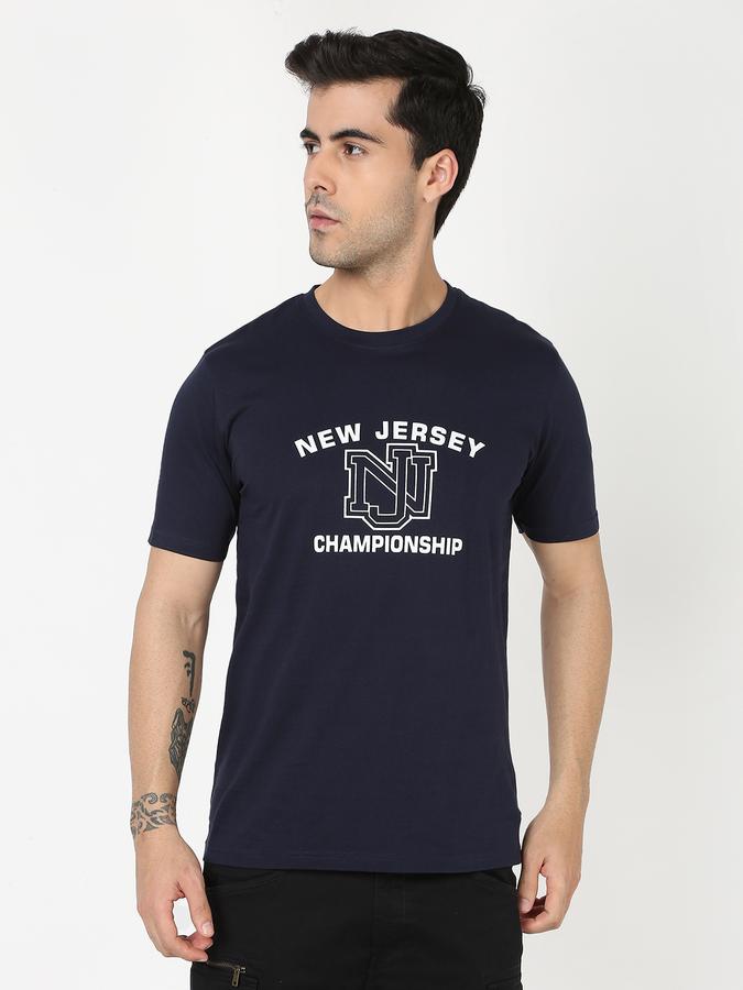 Men Typographic Print Regular Fit Crew-Neck T-Shirt image number 0