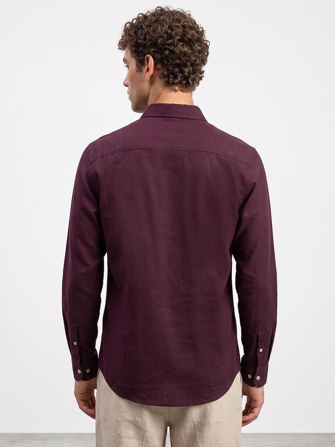 R&B Men Burgandy Solid Long Sleeves Regular Fit Shirt