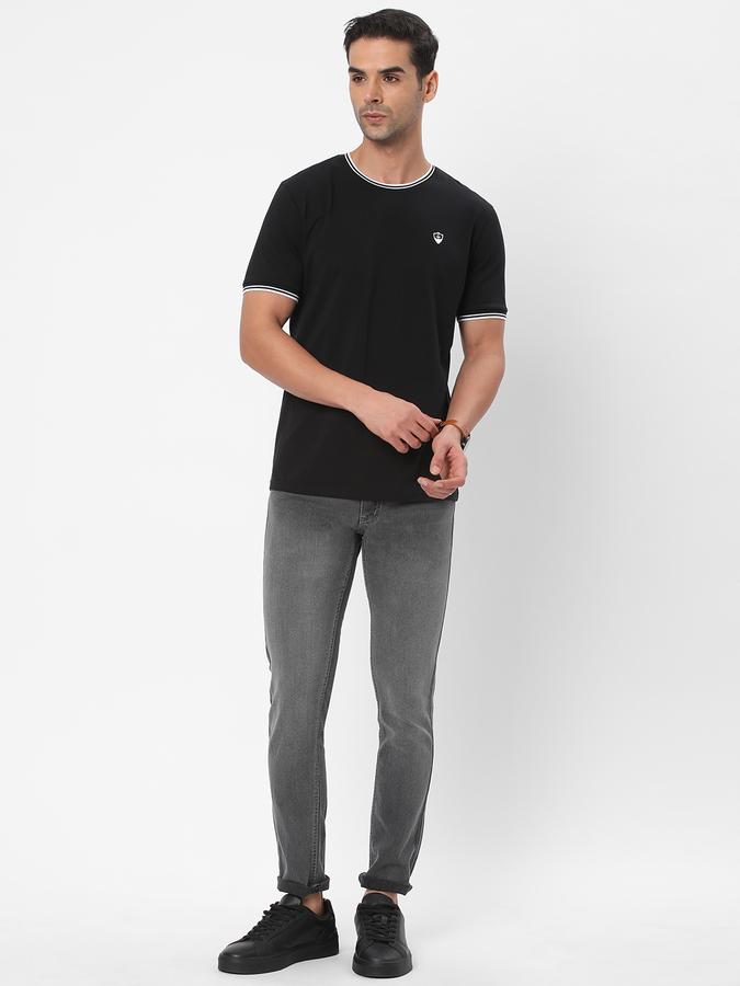 Men Logo Print Regular Fit T-Shirt image number 1