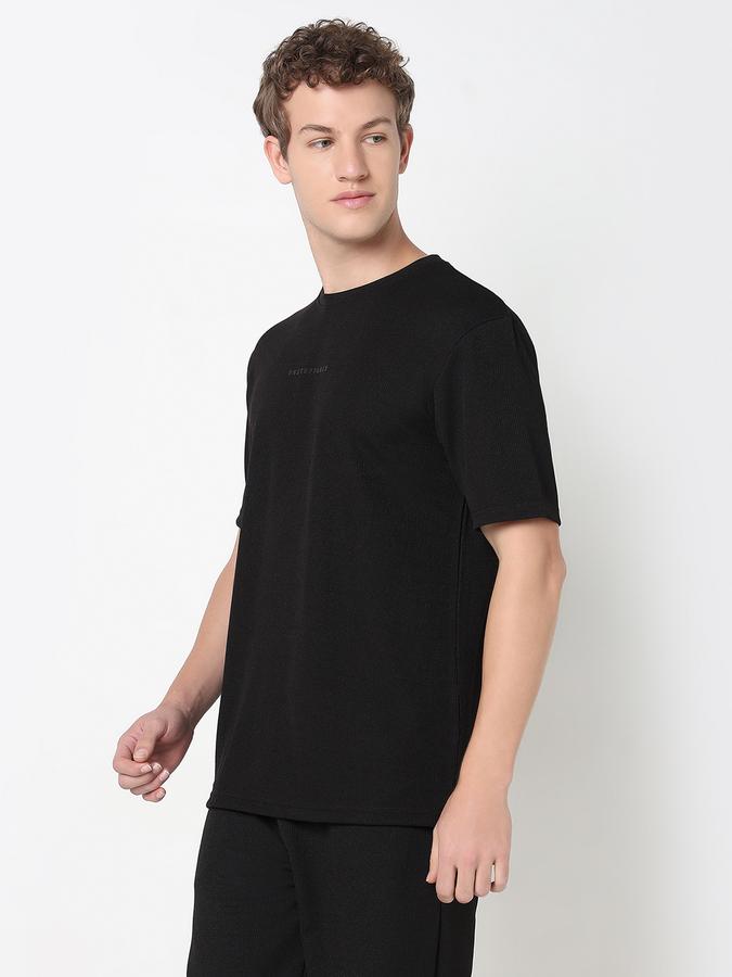 Printed T-Shirt with Crew Neck and Short Sleeves image number 2