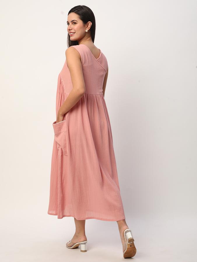Women Ethnic Solid Dresses image number 2