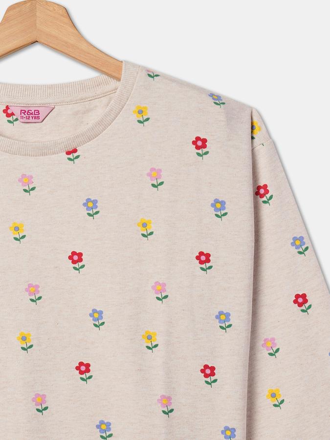 Girls Printed Regular Fit Crew-Neck Sweatshirt image number 2