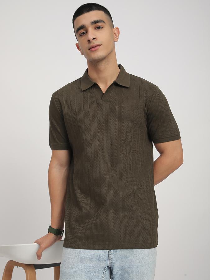 Men Cotton Regular Fit Polo Neck Solid T-shirt