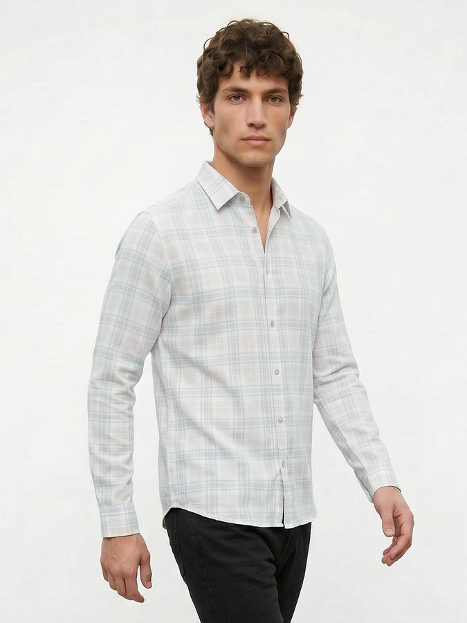 R&B Men White Windowpane Checks Spread Collar Long Sleeves Regular Fit Shirt