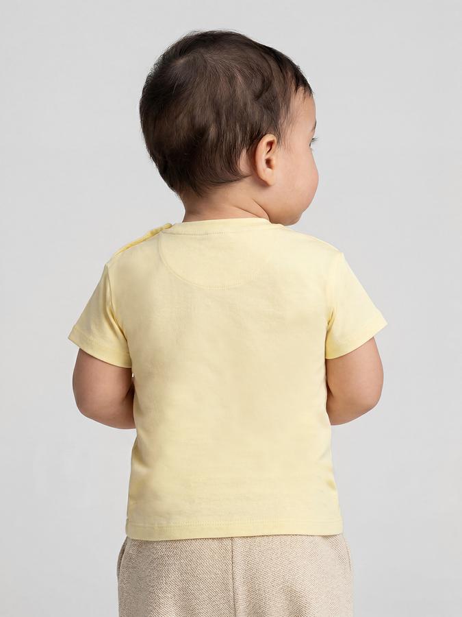 R&B Yellow Graphic Print Boys Round Neck Regular Fit Short Sleeves T-Shirt 