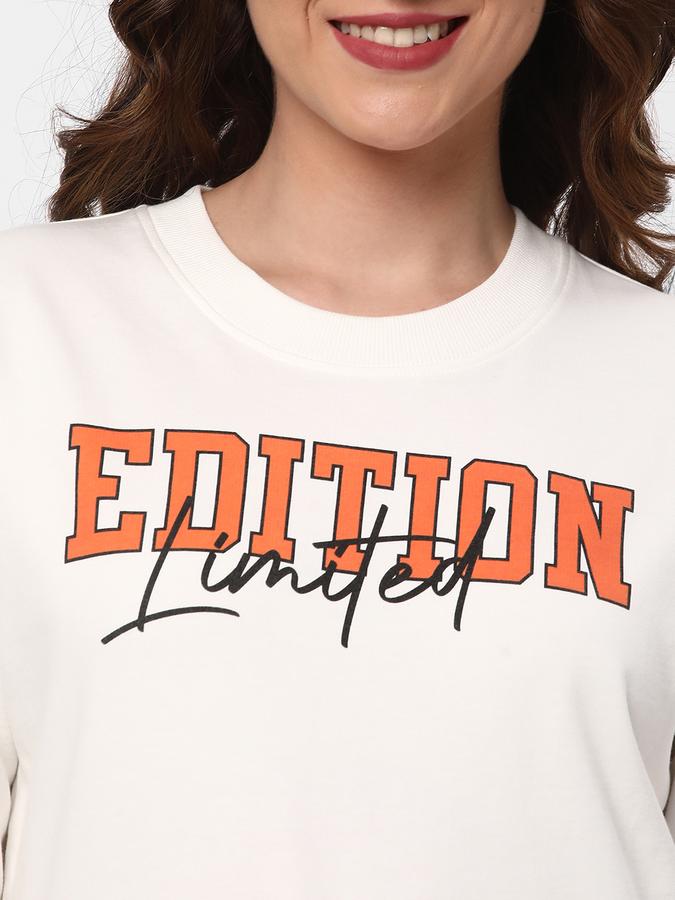 Women Typographic Print Round-Neck Sweatshirt image number 3