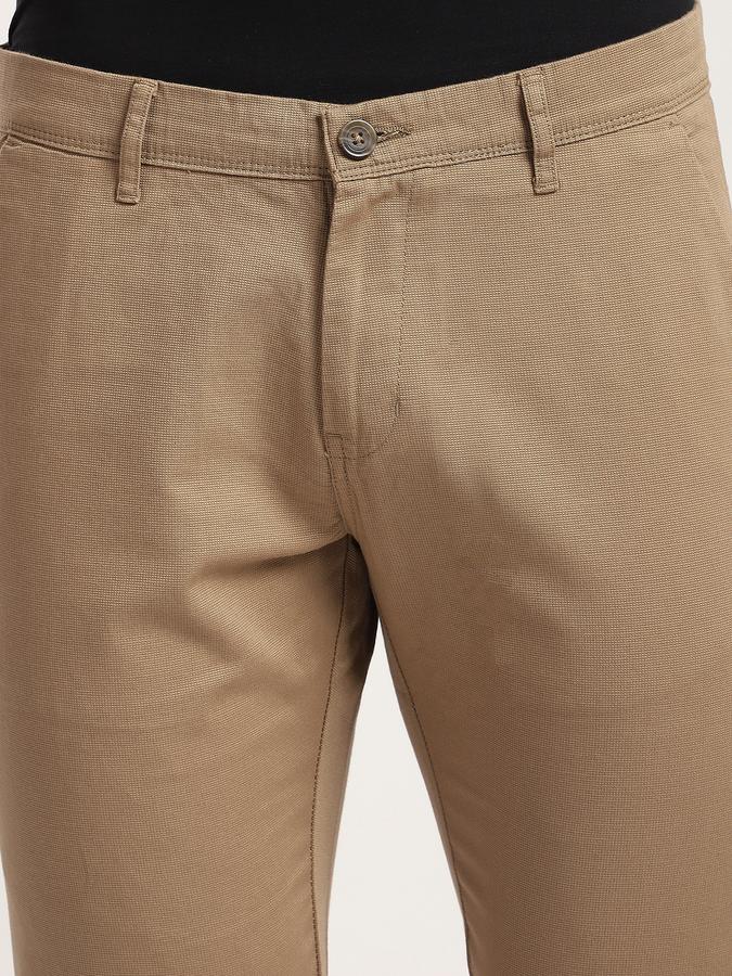 Men Cotton Blend Slim Fit Flat Front Solid Trousers