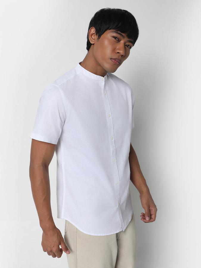 R&B Men's Solid Casual Shirt image number 2