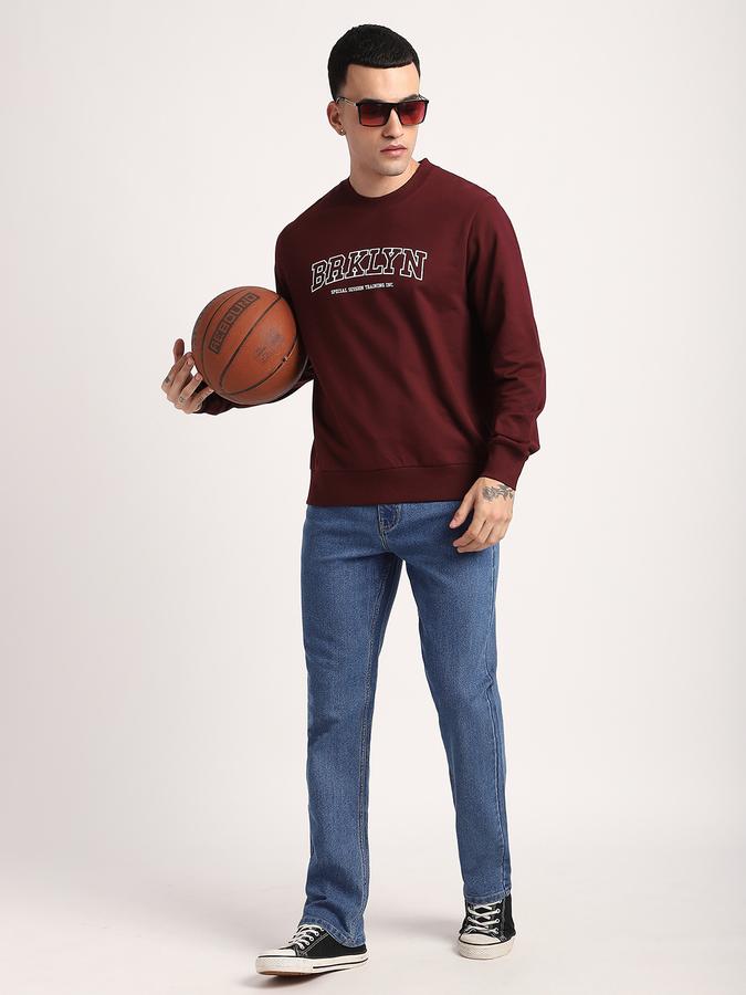 Men Cotton Blend Straight Fit Mid Rise Clean Look Jeans