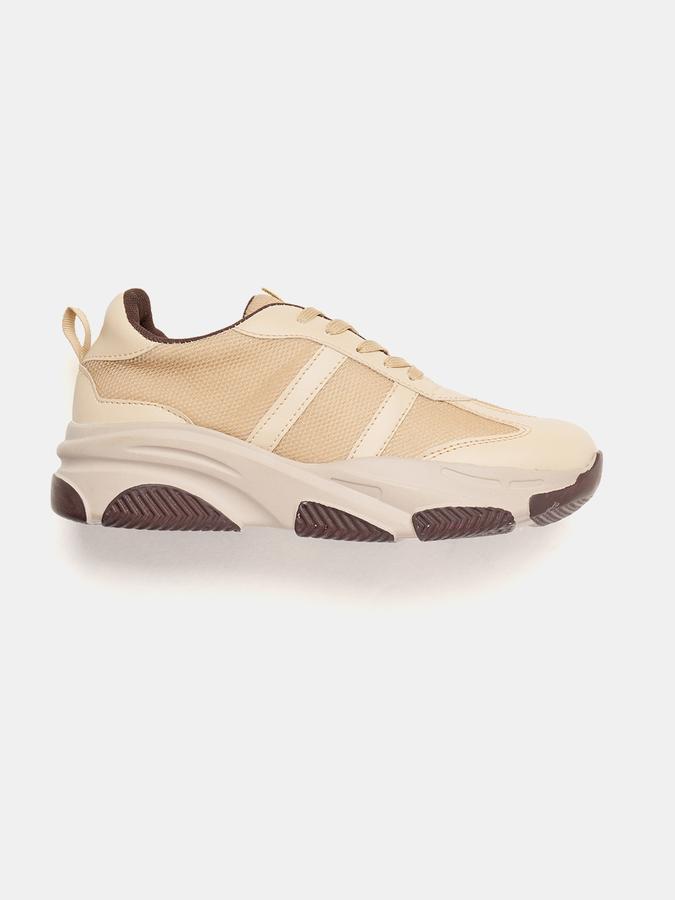 Footwear Solid image number 1