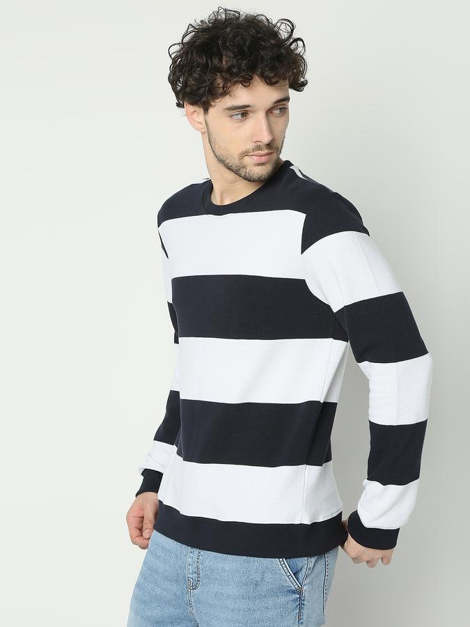 Men Colourblock Regular Fit Sweatshirt image number 1