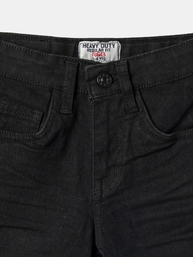 Boys Casual Shorts & 3/4ths image number 3