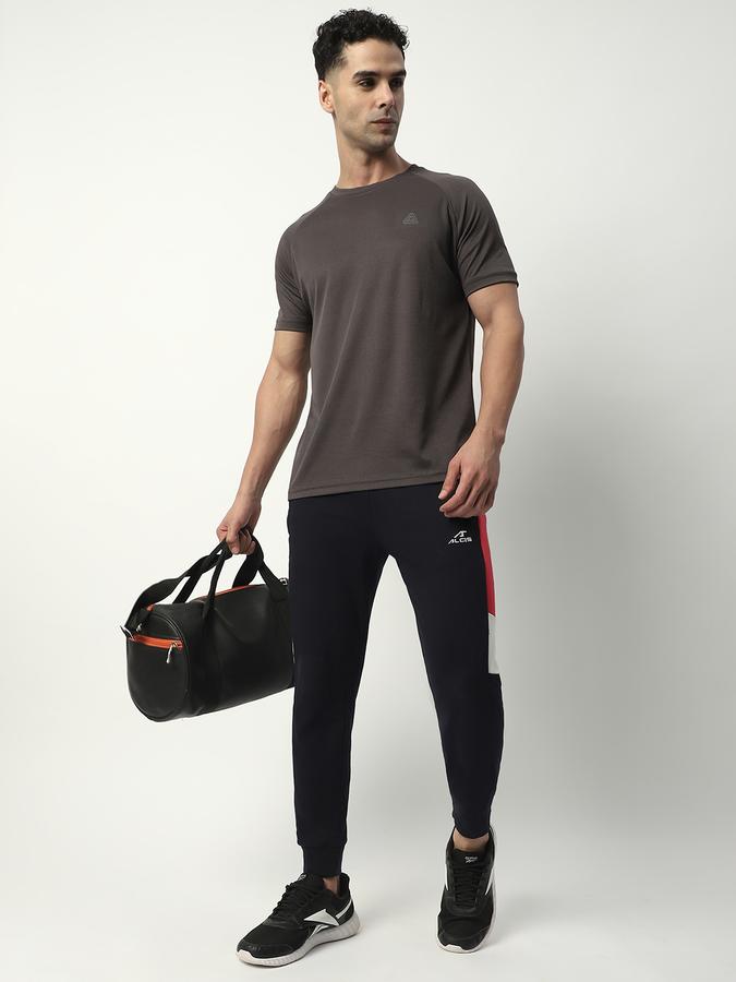 R&B Men's Solid T-Shirt image number 1