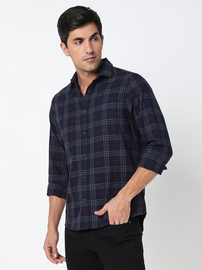 Men Checkered Casual Shirt image number 2