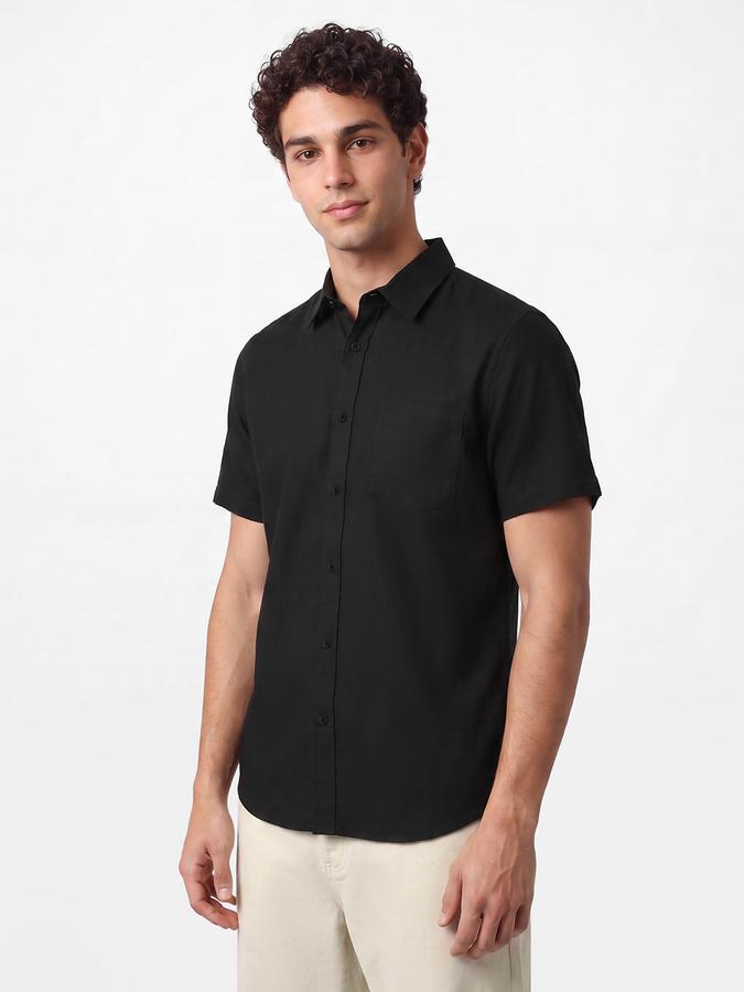 R&B Men's Black Short Sleeves Spread Collar Waffle Structure Shirt