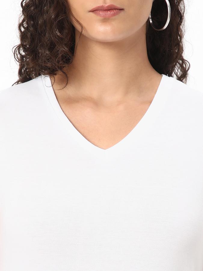 R&B Women White Tshirts image number 3