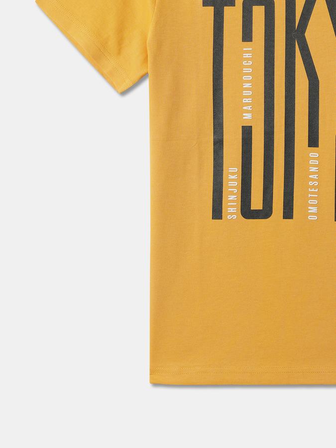 Graphic Print Round-Neck T-Shirt image number 3