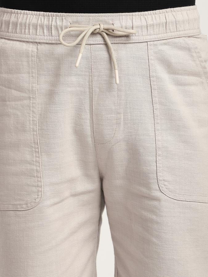 Men Cotton Blend Regular Fit Drawstring Waist Solid Shorts