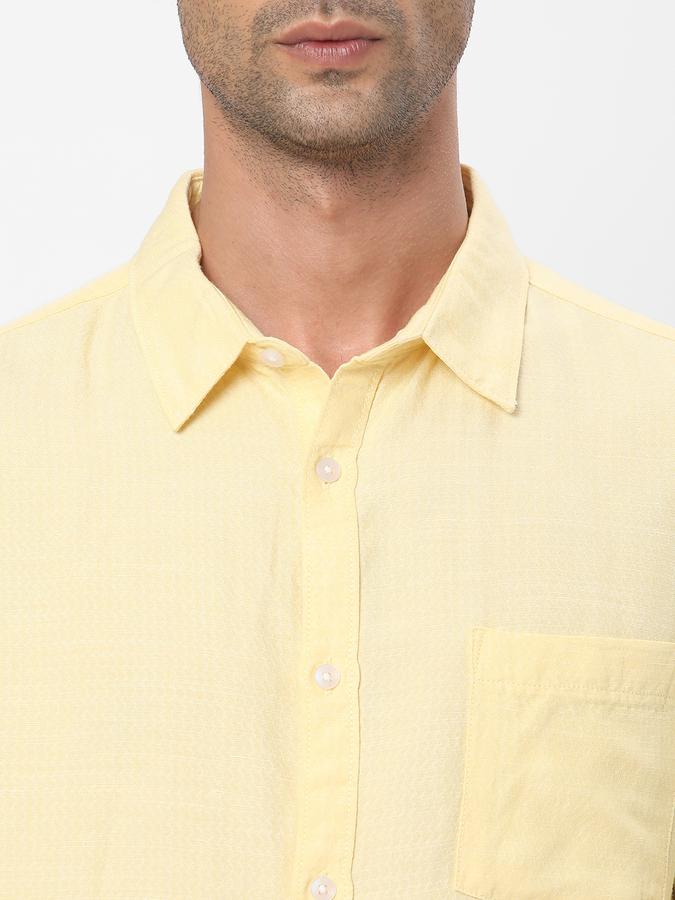 Men Casual Shirts image number 3