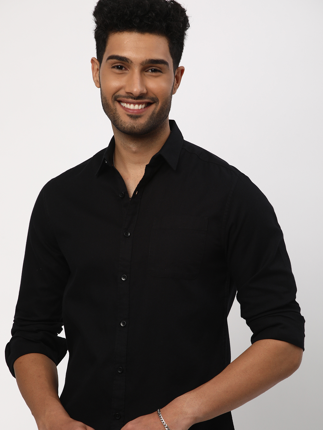 Men Regular Fit Shirt with Patch Pocket image number 0