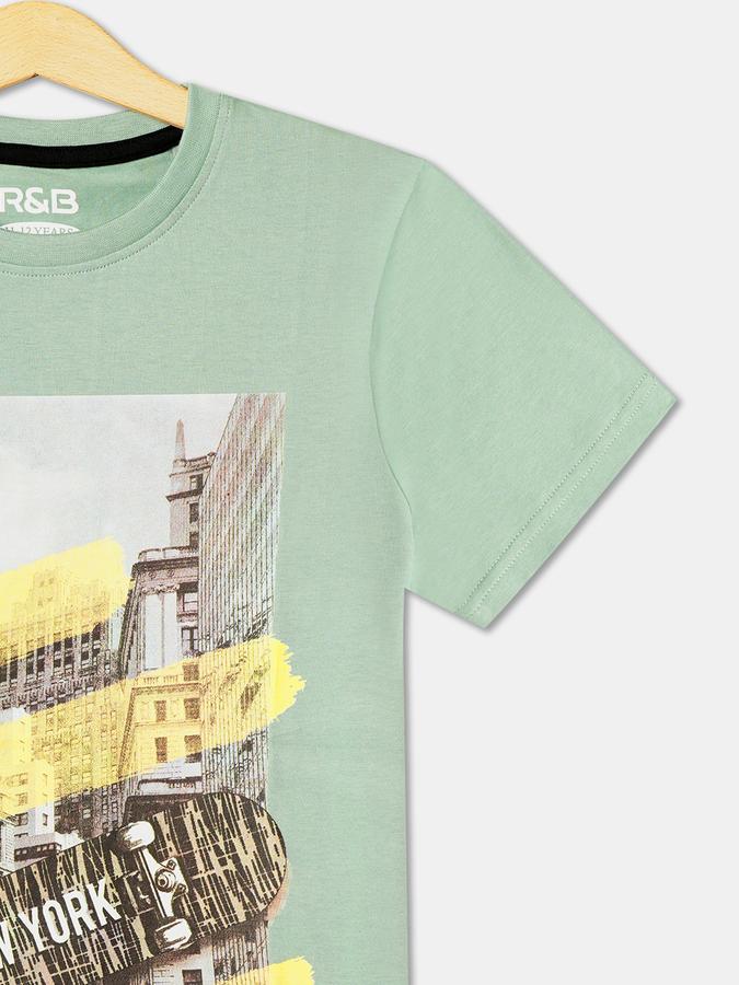 Boys Graphic Print Round-Neck T-Shirt image number 2