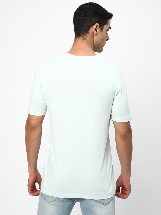 R&B Men Green T-Shirts image number 2
