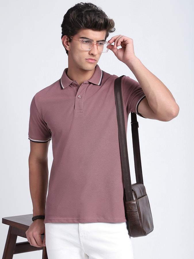Men Cotton Blend Slim Fit Polo Neck Solid T-shirt
