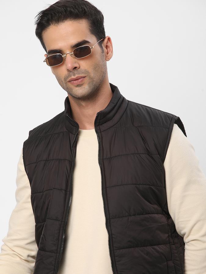 Men Polyester Regular Fit Quilted Jacket