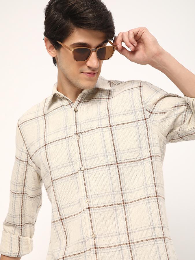 Men Regular Fit Cutaway Collar Shirt image number 0