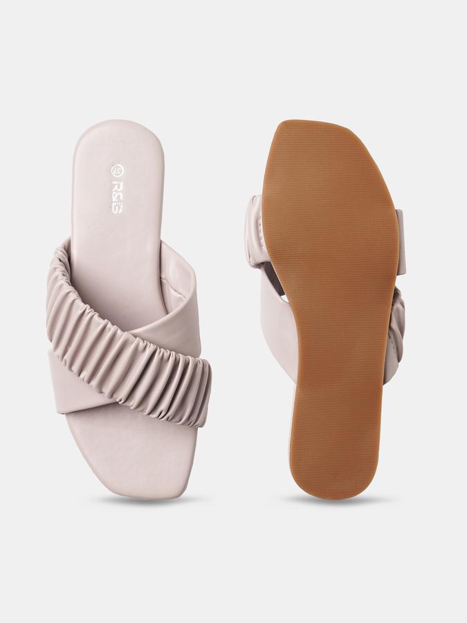 R&B Women's Flat Sandals image number 3