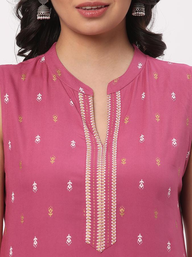 Women Straight Kurta image number 3