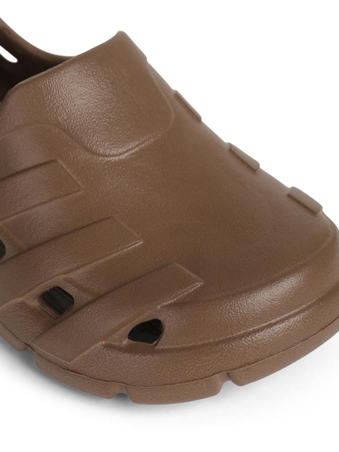 R&B Brown Solid Slip On Boys Clogs