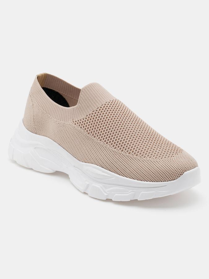 Women Round-Toe Slip-On Shoes image number 2