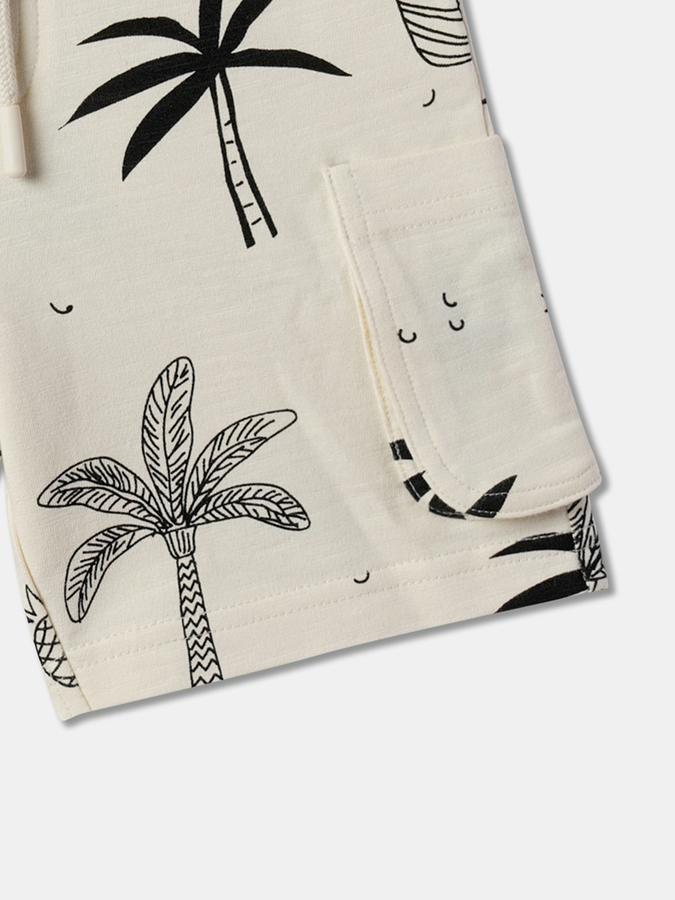 Boys Tropical Print Regular Fit Shorts image number 2