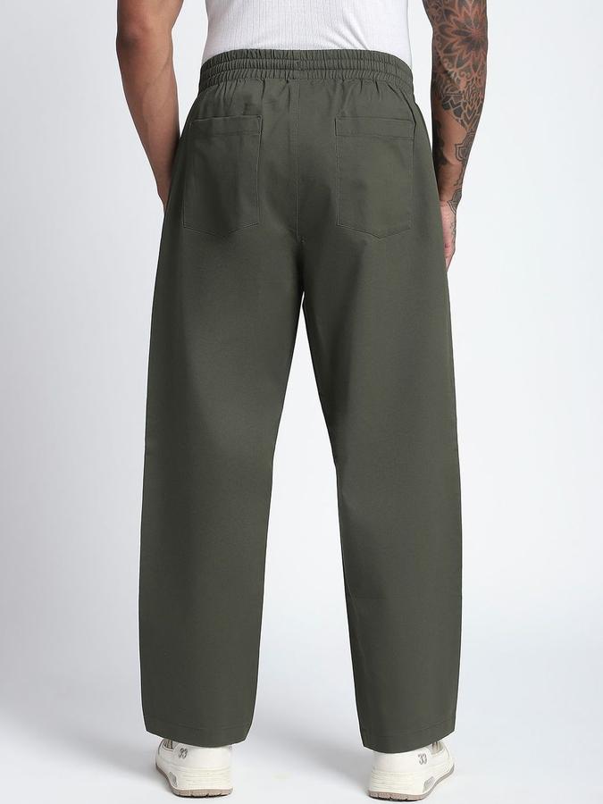R&B Men Olive Solid Relaxed Fit Trousers