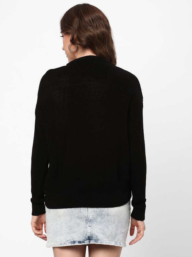 Women Round-Neck Pullover image number 2