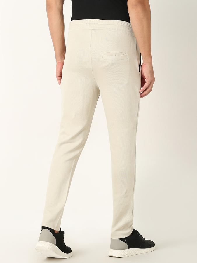 Men Straight Fit Flat-Front Trousers image number 2