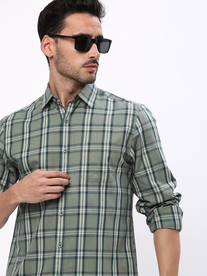 R&B Men Green Casual Shirts
