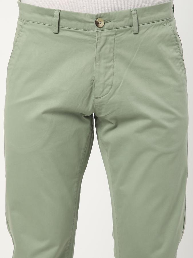 Men Cotton Slim Fit Flat Front Solid Trousers