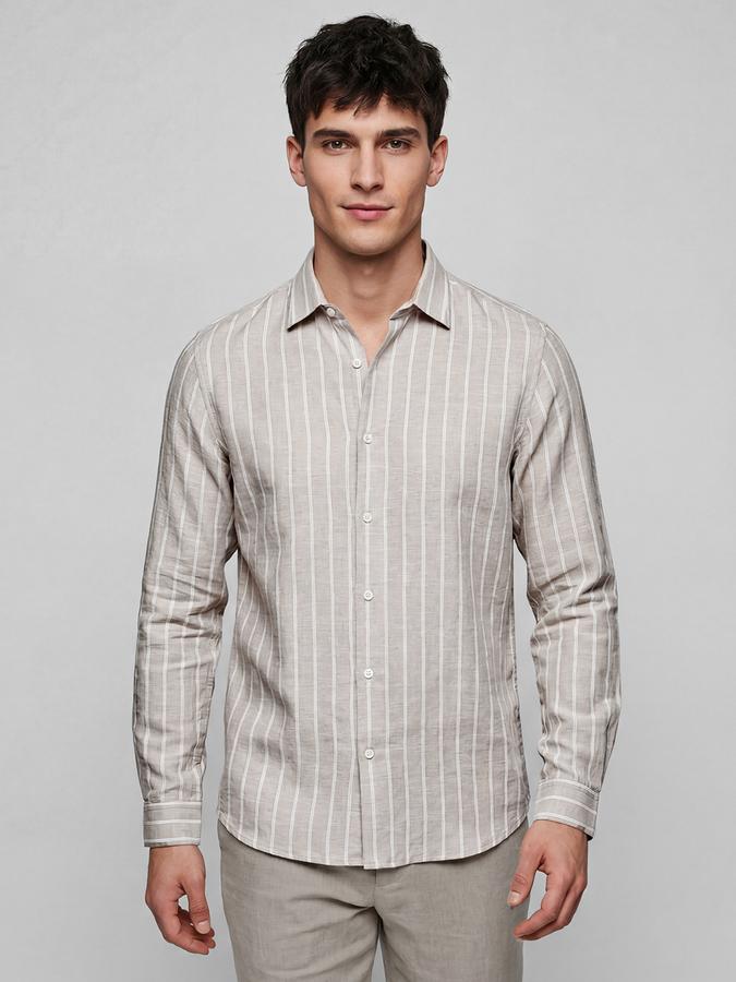 R&B Beige Striped Men Spread Collar Long Sleeves Shirt